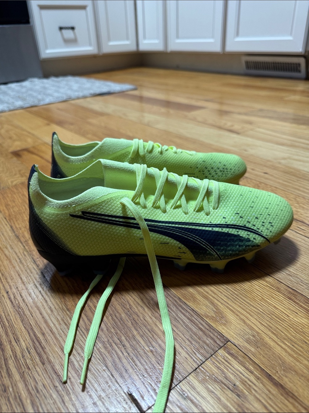 Puma Ultra Neon Yellow Soccer Cleats 6.5